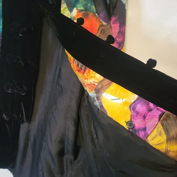 Unique Silky Ink Art Jacket with Velvet Trim - Picture 8 of 15